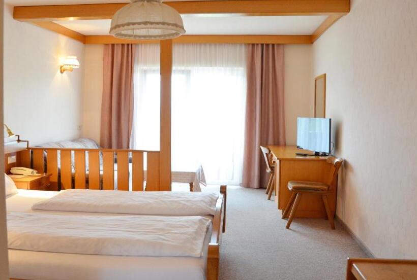 חדר סטנדרט עם מרפסת, Fantur