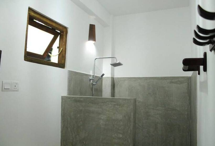 Deluxe Room, Heavens Holiday Resort