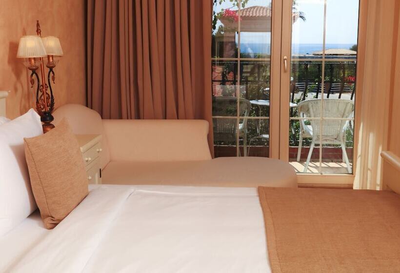 חדר דלוקס עם מרפסת, Alaçatı Beach Resort