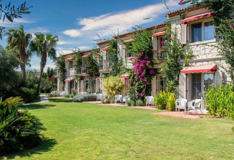 Номер Стандарт с Террасой, Alaçatı Beach Resort