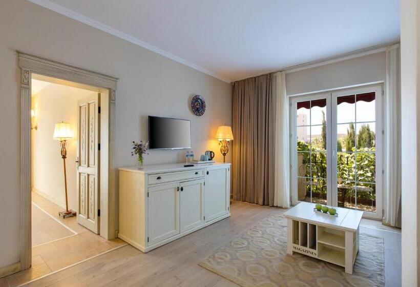 Люкс Вид на Сад, Alaçatı Beach Resort