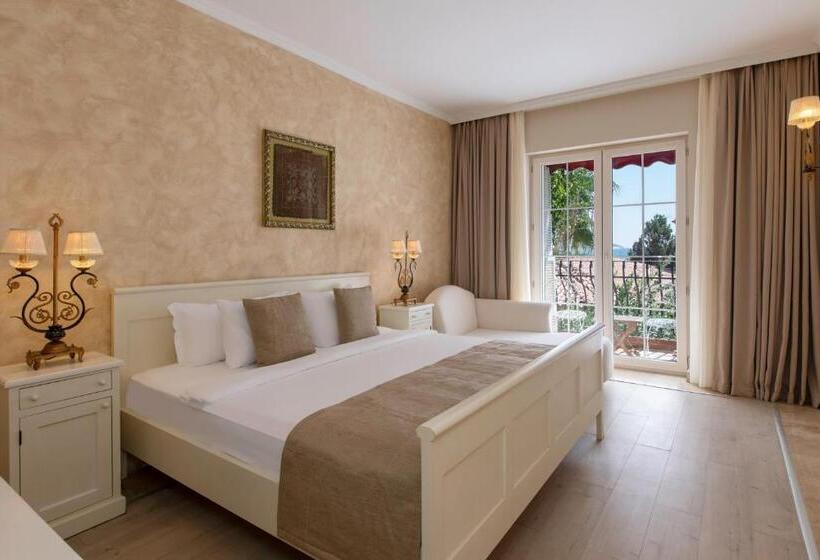 جناح مطلّ علي الحديقة, Alaçatı Beach Resort