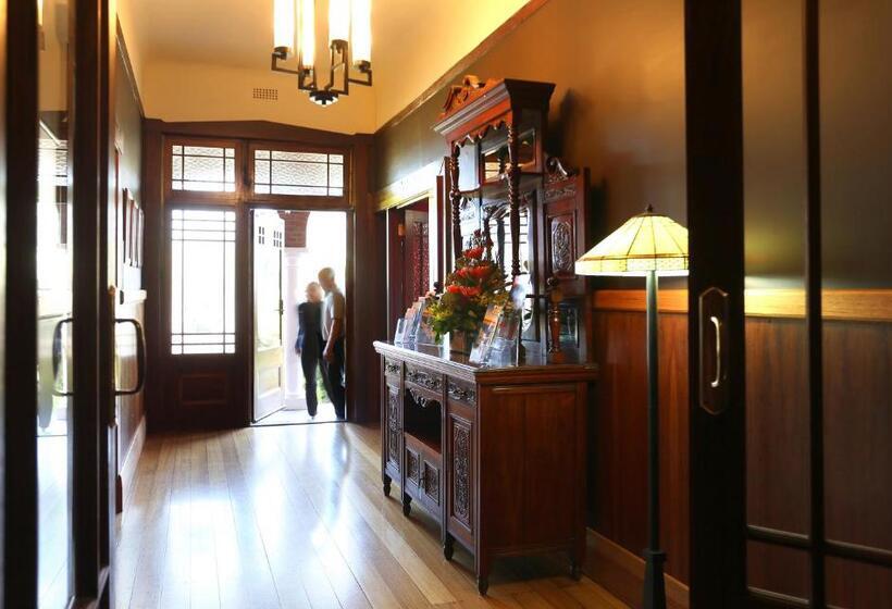 غرفة قياسية سرير كينج, Kermandie