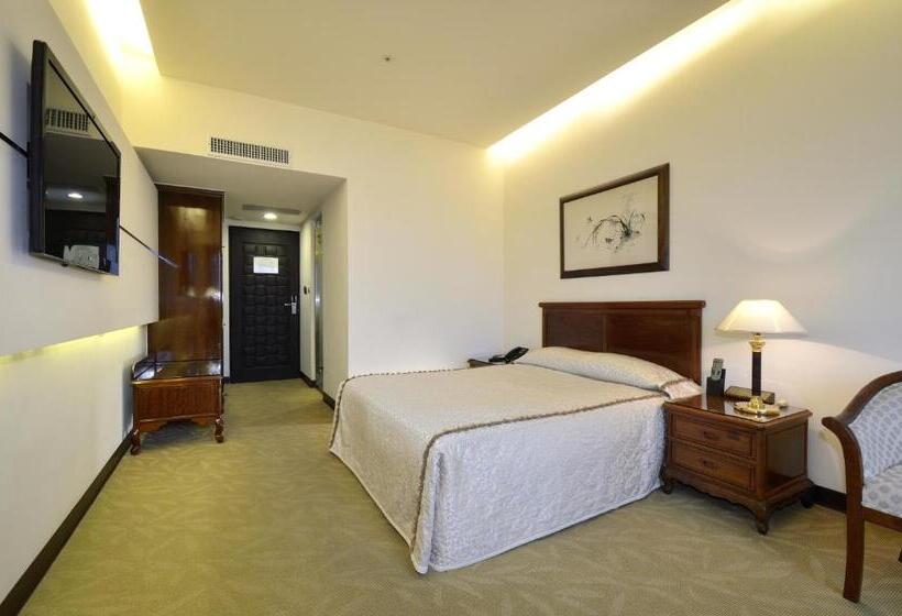 اتاق عادی, Kings Paradise