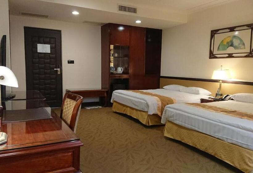 اتاق کلاسیک چهارنفره, Kings Paradise