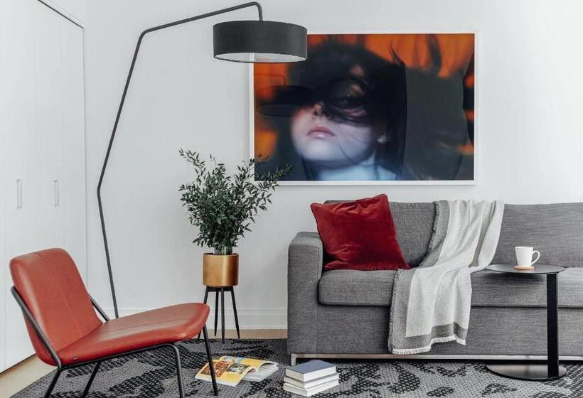 استودیوی لوکس, Mint House At 70 Pine