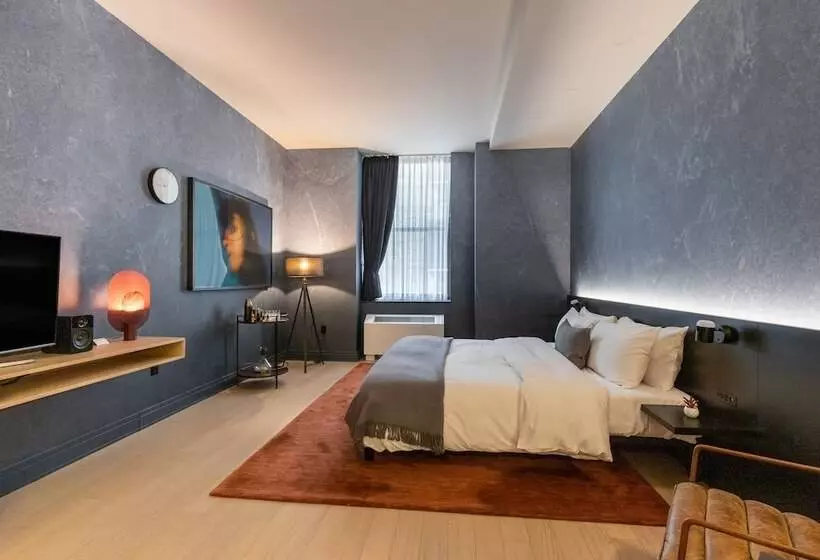 Deluxe-studio, Mint House At 70 Pine