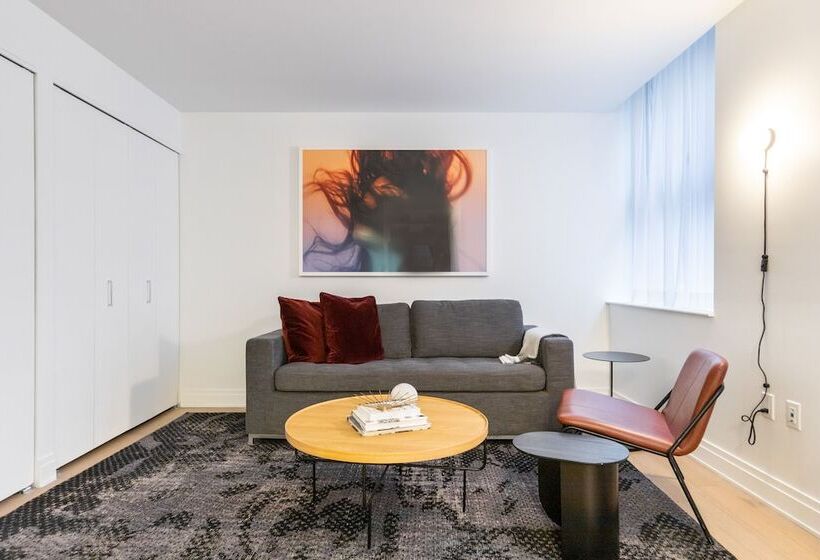 آپارتمان لوکس 1 خوابه, Mint House At 70 Pine