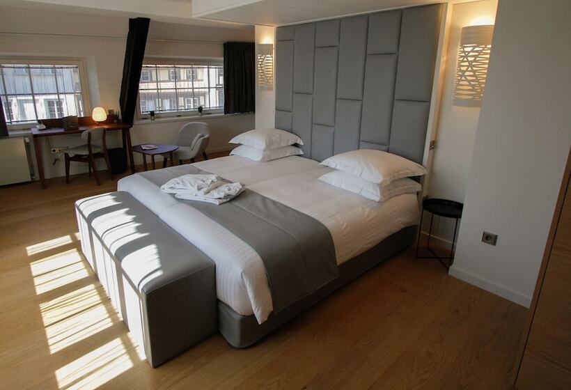 エクゼクティブルーム, Pavillon Regent Petite France