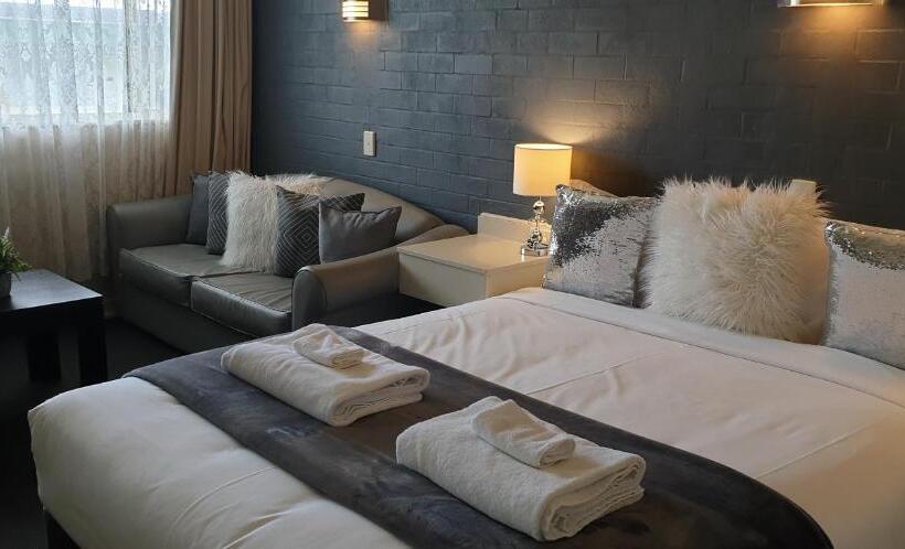 스탠다드 룸, Sandpipers @ Millicent