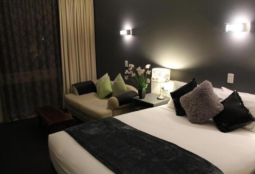 이그제큐티브 룸, Sandpipers @ Millicent