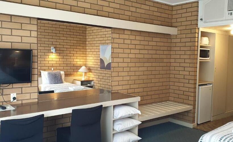 스탠다드 룸, Sandpipers @ Millicent