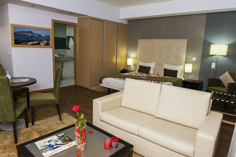 סוויטה, Santiago