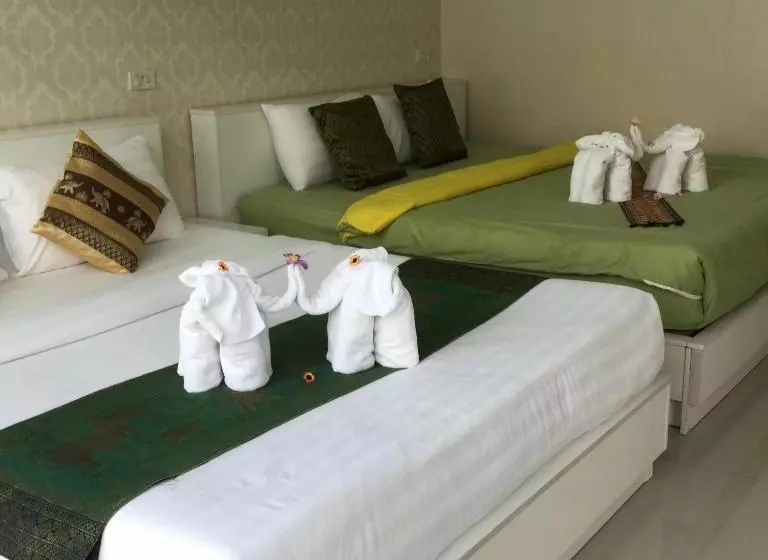 デラックスファミリールーム, Saranya River House สรัญญาริเวอร์เฮาส์