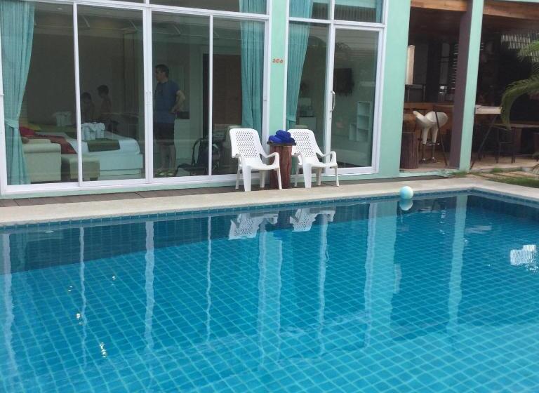 디럭스 패밀리 룸, Saranya River House สรัญญาริเวอร์เฮาส์