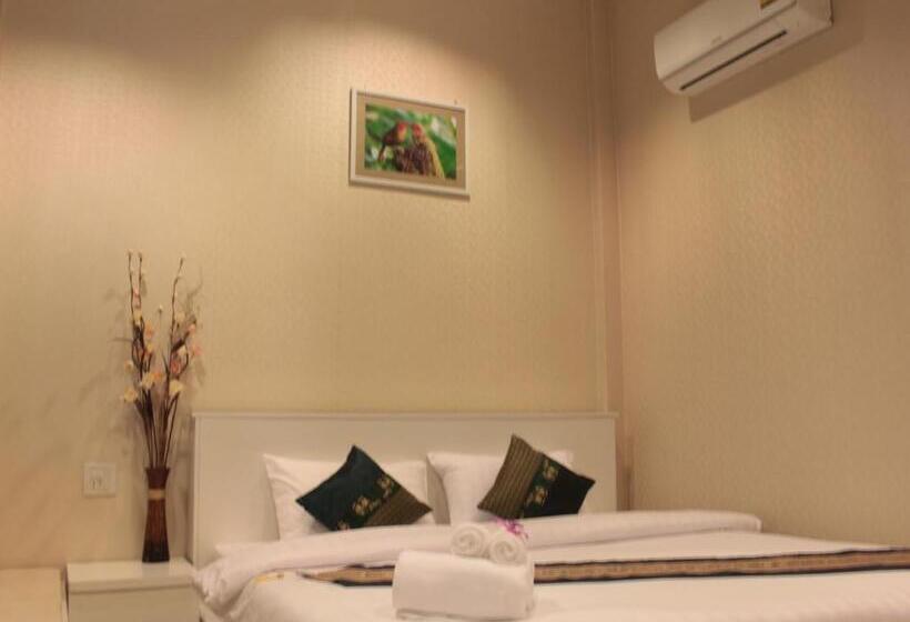 اتاق لوکس خانوادگی, Saranya River House สรัญญาริเวอร์เฮาส์