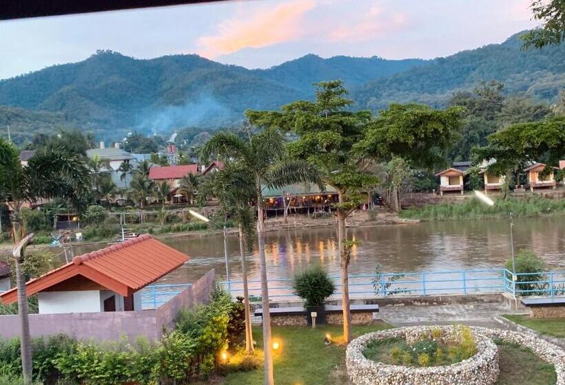 강 전망 스위트, Saranya River House สรัญญาริเวอร์เฮาส์