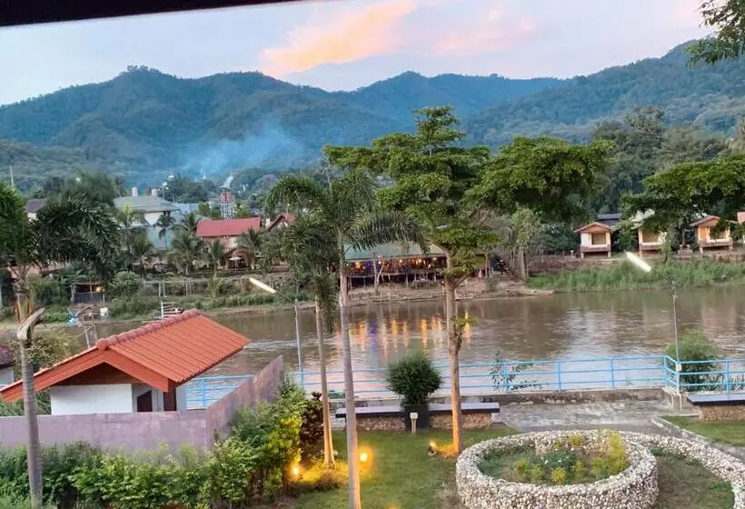 リバービュースイート, Saranya River House สรัญญาริเวอร์เฮาส์