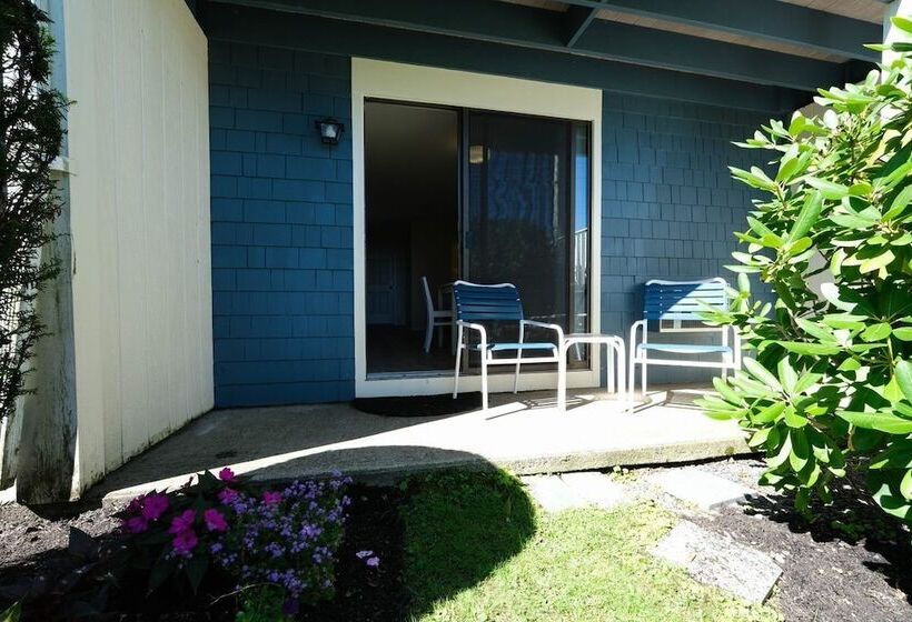 스탠다드 스튜디오, Seacastles Resort