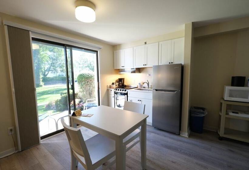 스탠다드 스튜디오, Seacastles Resort