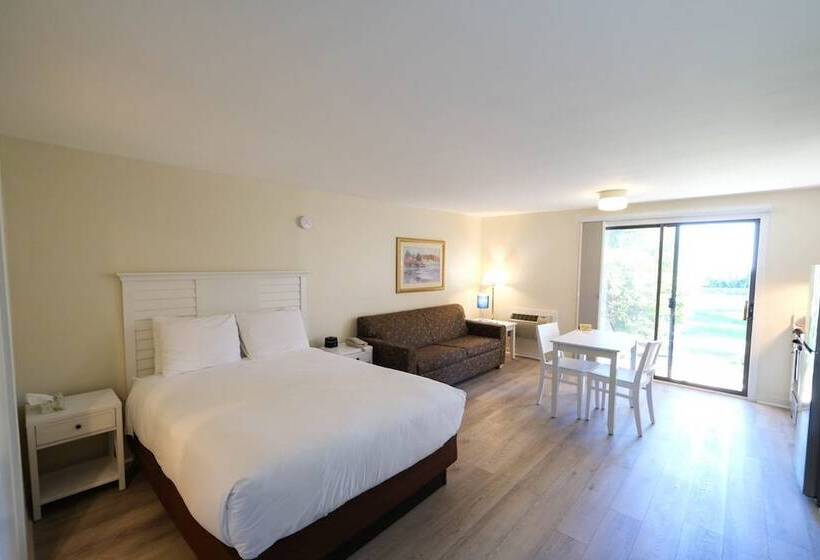 스탠다드 스튜디오, Seacastles Resort