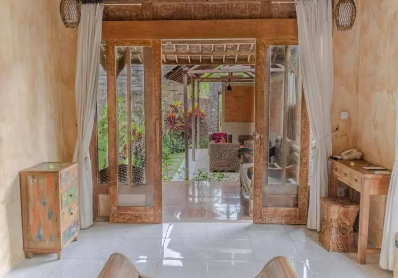 ویلای استاندارد با چشم‌انداز باغ, Senetan Villas And Spa Resort