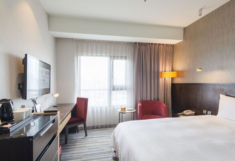 اتاق استاندارد, In Sky