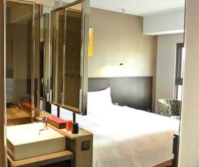 اتاق استاندارد, In Sky