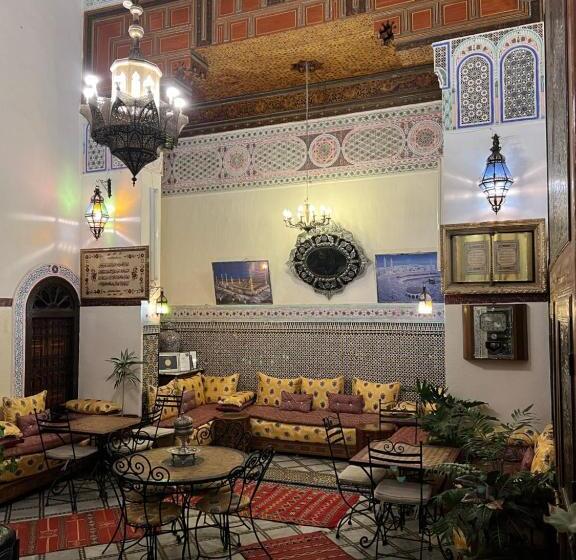 标准间, Riad Meski