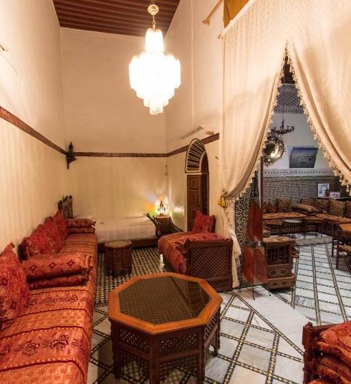 四人高级间, Riad Meski