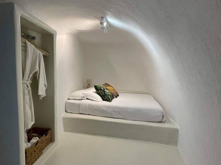 Люкс Повышенной Комфортности, White Curves