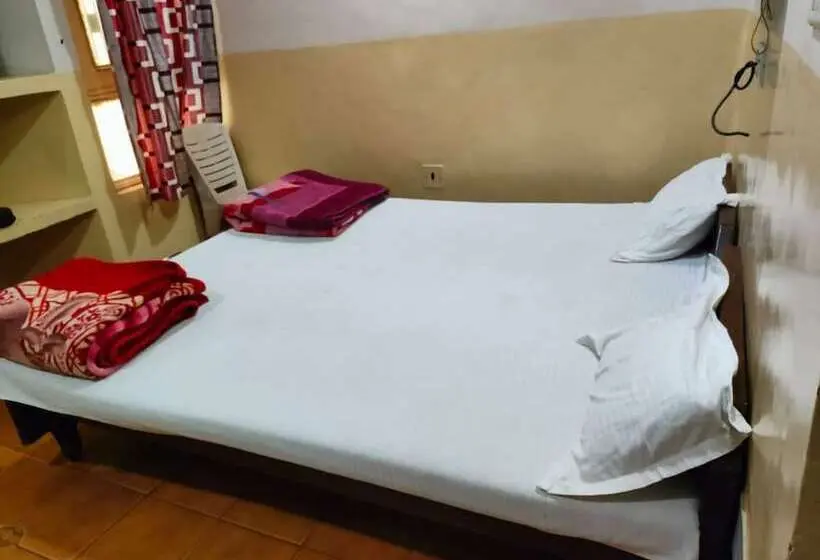 スタンダードルーム, Goroomgo Mayagiri Hotel Patna