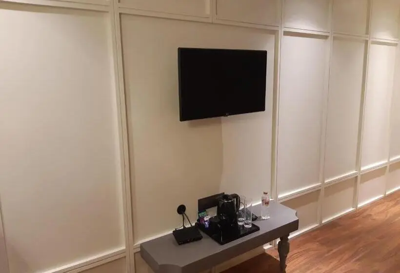 ジュニアスイート, Namo Residency