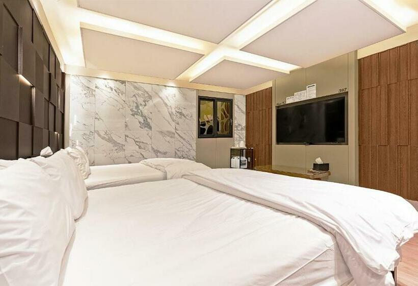 Семейный Номер, Pohang A1hotel Haedo