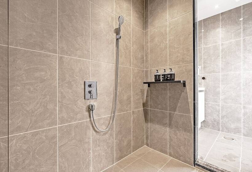 Королевский Люкс, Pohang A1hotel Haedo