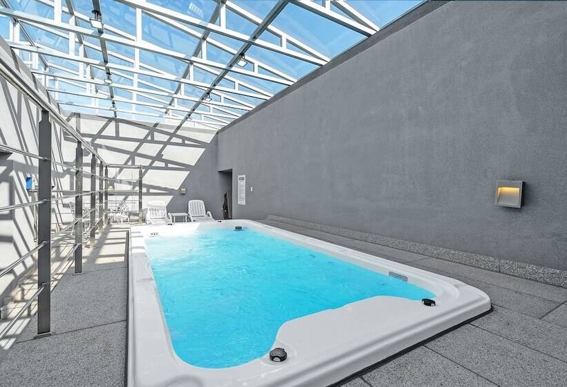 Королевский Люкс, Pohang A1hotel Haedo