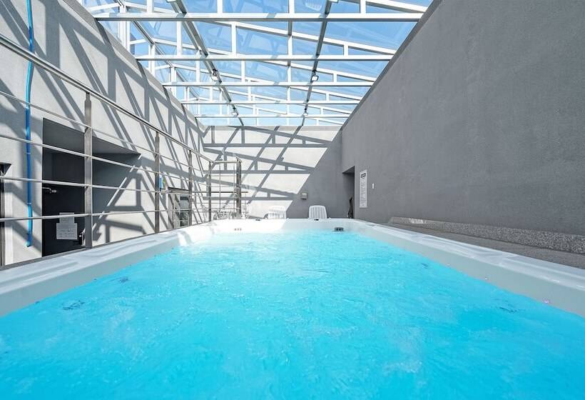 Королевский Люкс, Pohang A1hotel Haedo