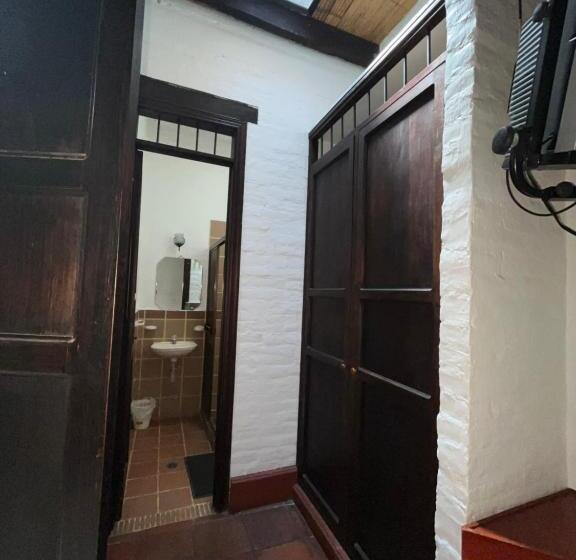 חדר סטנדרט לשלושה, Colonial Palmira