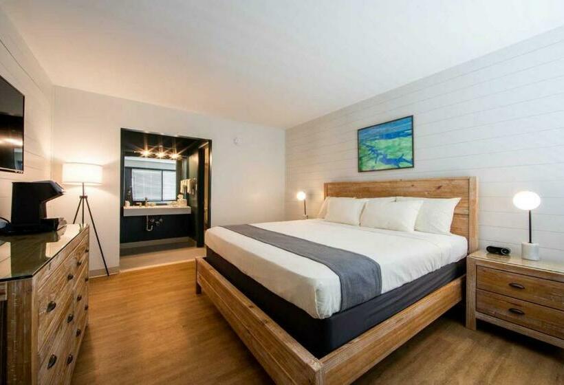 キングサイズベッドのスタンダードルーム, Rivers Rest Resort