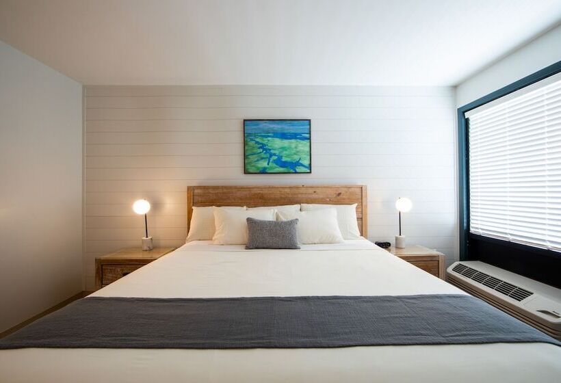 キングサイズベッドのスタンダードルーム, Rivers Rest Resort