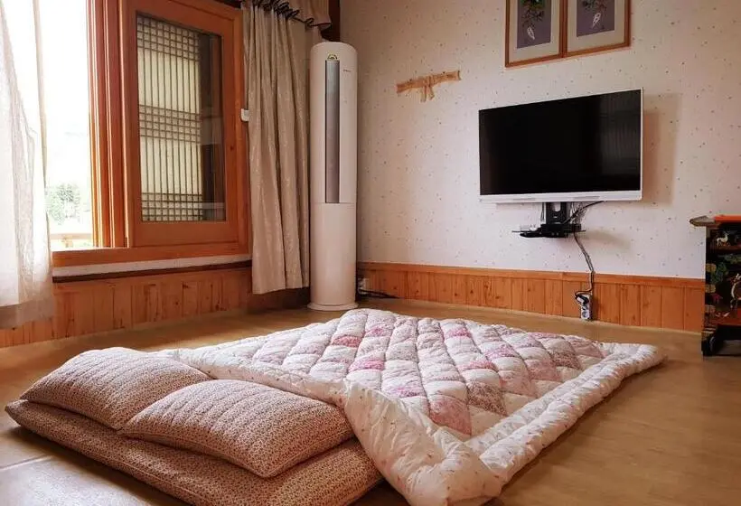 Standard Neljän Hengen Huone, Boseong Sujinhanog Pensyeon