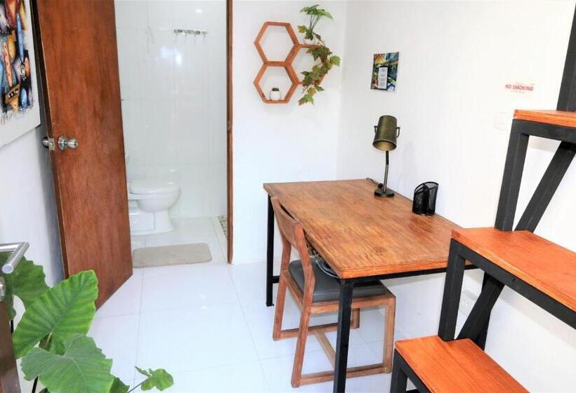 Номер Стандарт, Cornerstone Bali Coworking