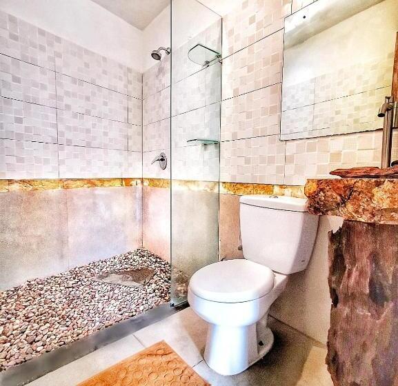 Номер Стандарт, Cornerstone Bali Coworking