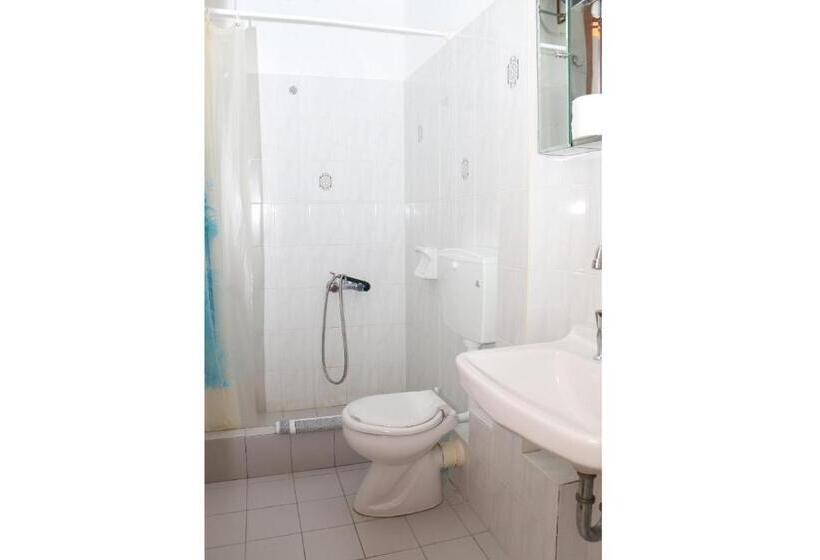 Четырехместный Номер Стандарт, Maleatis Apollo Guesthouse