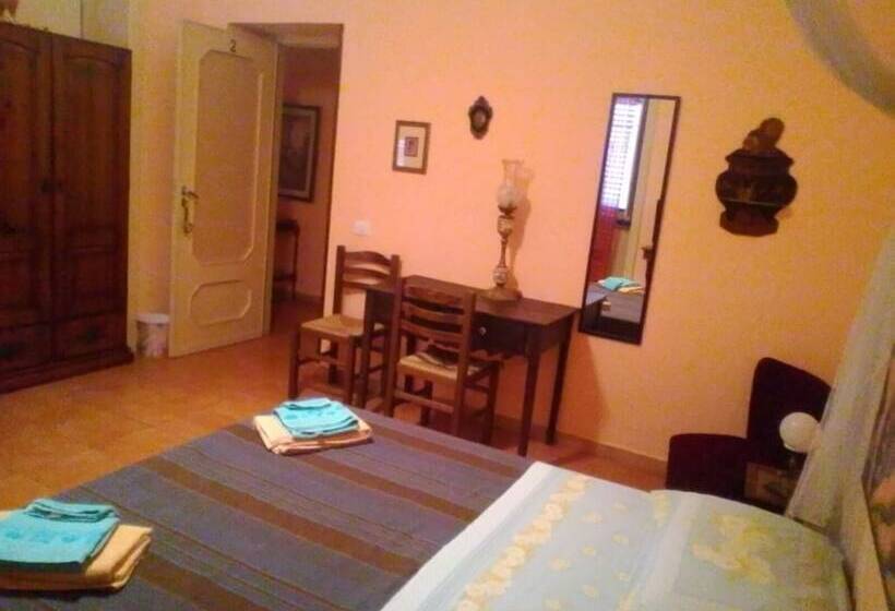 اتاق استاندارد با سرویس بهداشتی مشترک, Palermo Centrale