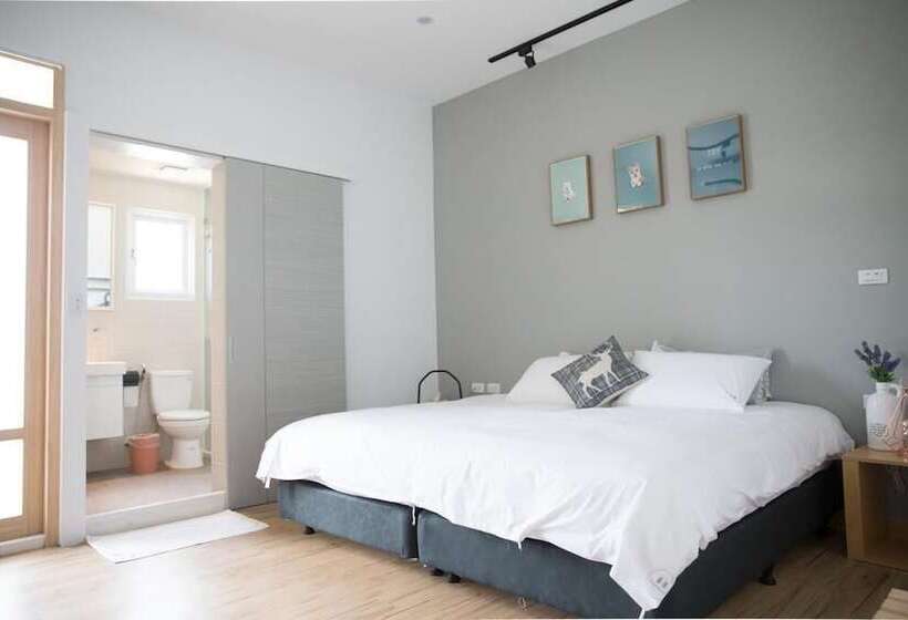 اتاق استاندارد با بالکن, Foresweet B&b