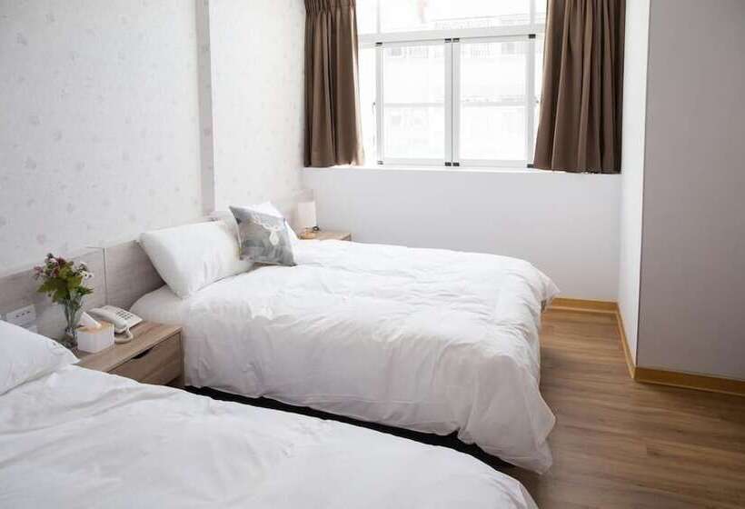 اتاق استاندارد چهار تخته, Foresweet B&b
