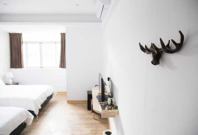 اتاق استاندارد چهار تخته, Foresweet B&b