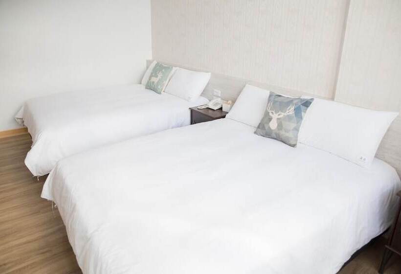 اتاق استاندارد چهار تخته, Foresweet B&b