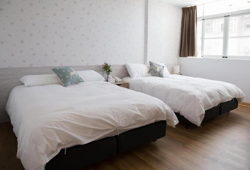 اتاق استاندارد چهار تخته, Foresweet B&b